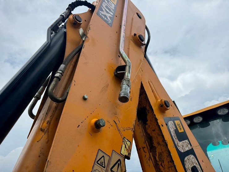 jcb-3cx14-image-18