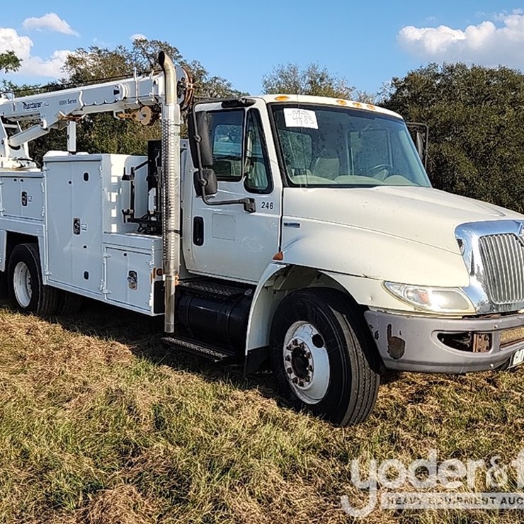 2008 INTERNATIONAL DURASTAR 4300