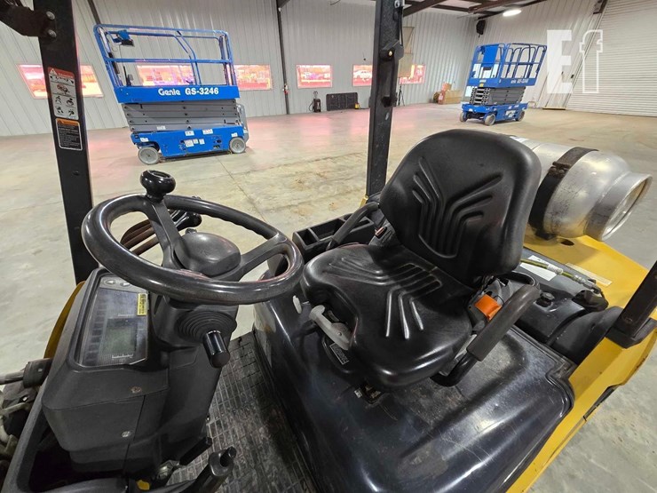 2020-caterpillar-gp25n-image-13
