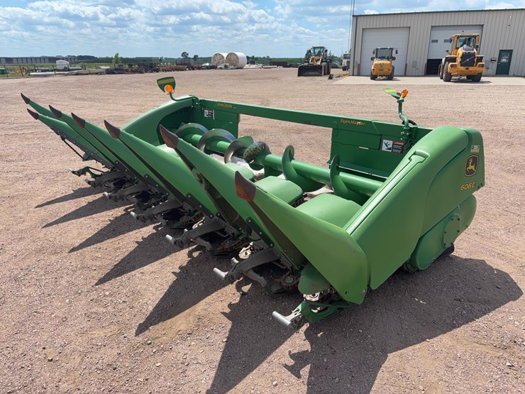 2009-john-deere-606c-image-1