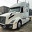 2019-volvo-vnl860-sleeper-cab-semi-image-14