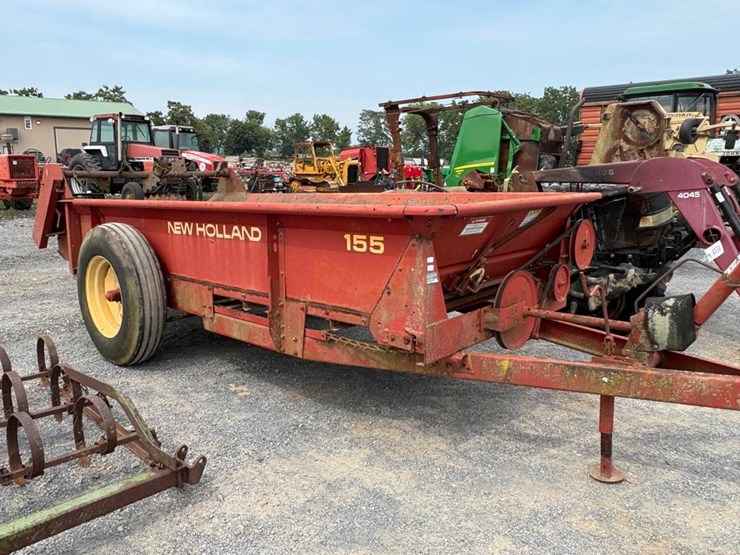 new-holland-155-image-1