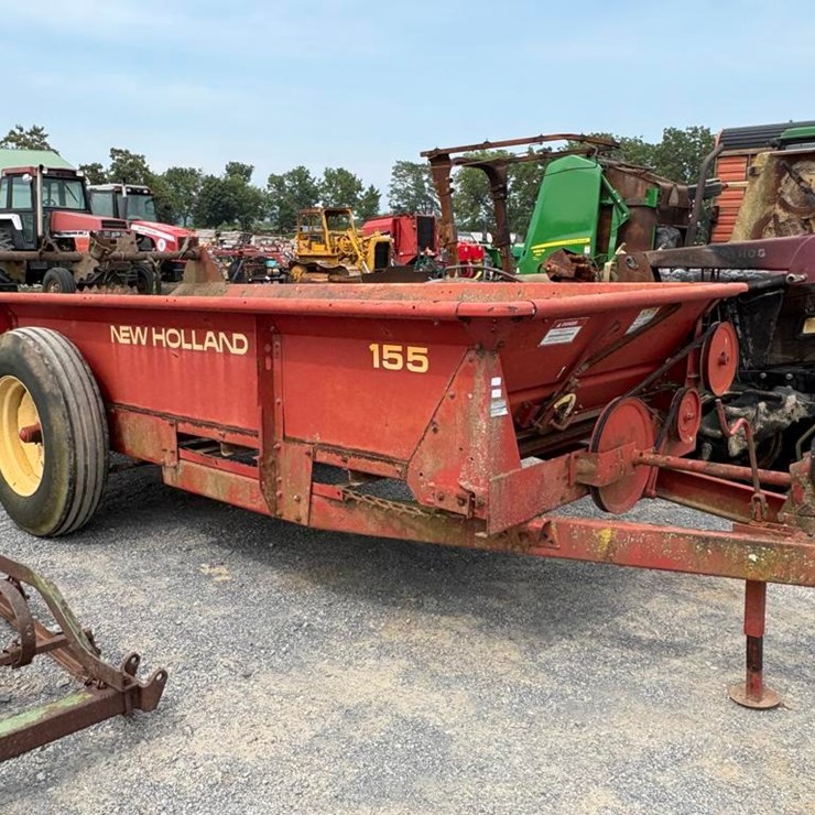 NEW HOLLAND 155