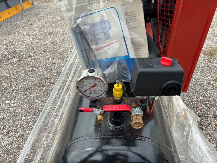#20298-•-arteer-40-gallon-air-compressor-image-6