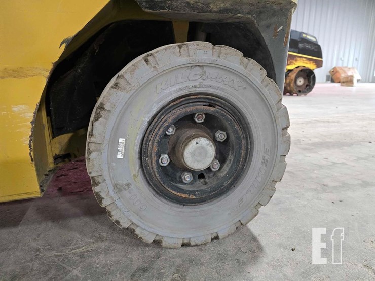2020-caterpillar-gp25n-image-26