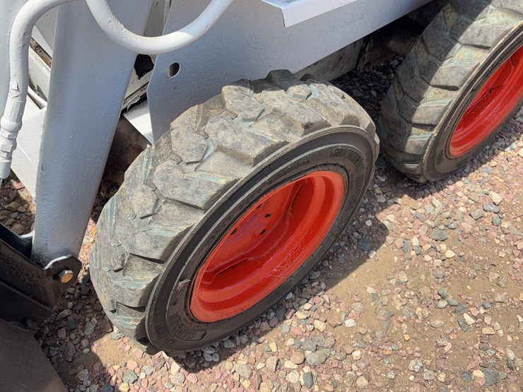 bobcat-m371-image-22