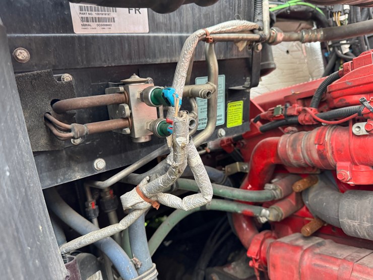 2021-kenworth-w900l-image-91