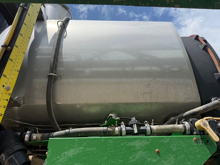 2016-john-deere-r4038-image-20