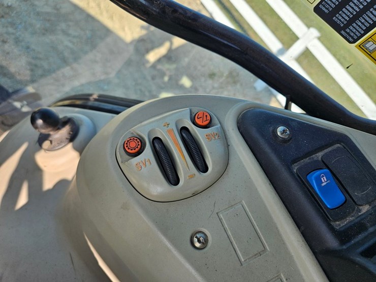 massey-ferguson-7624-image-50