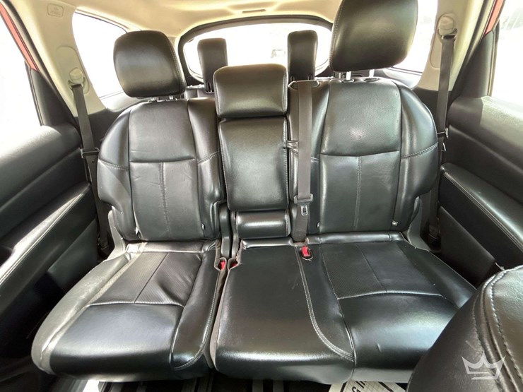 2017-nissan-pathfinder-image-21