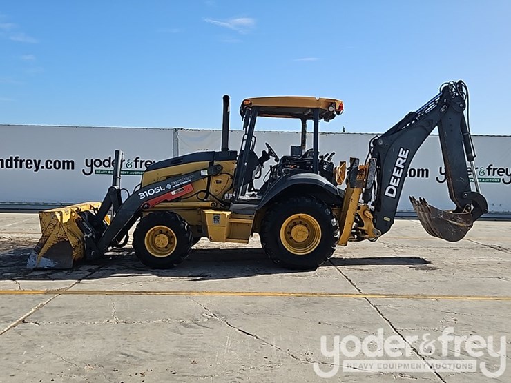 2017-deere-310sl-image-3