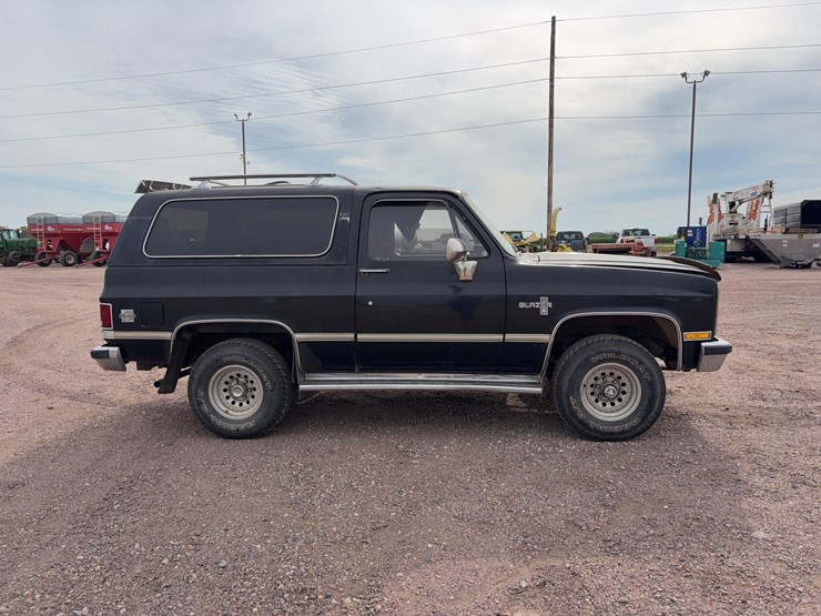 1984-chevrolet-blazer-image-4