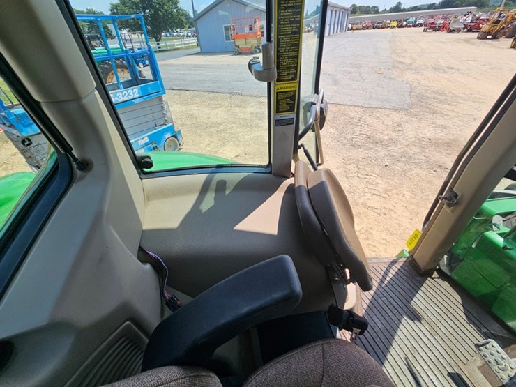 john-deere-6420-image-40