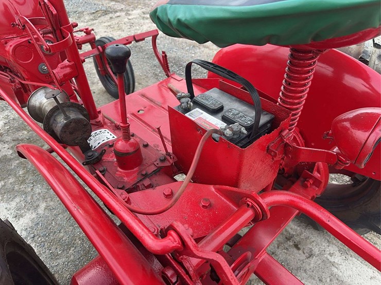 farmall-cub-image-19