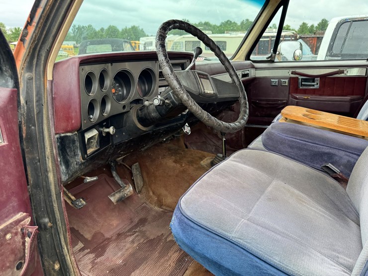 1986-gmc-3500-image-25