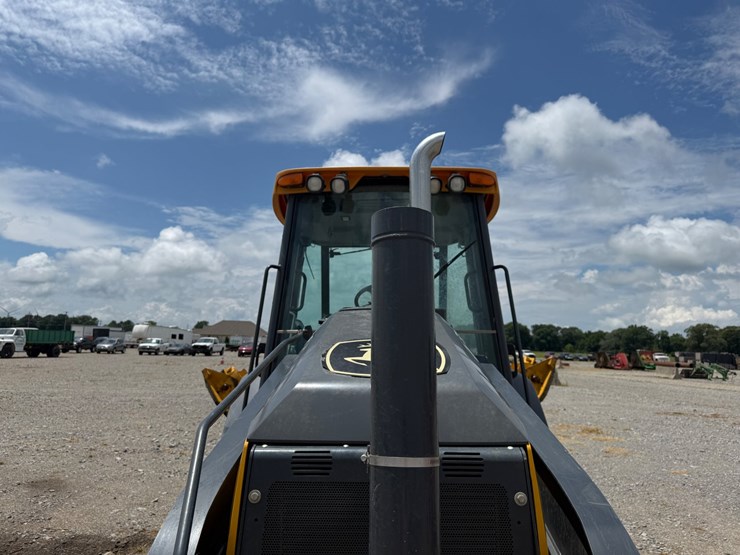#43053-•-2024-john-deere-320p-backhoe-loader-1t0320pacrfx07150-inv#-43053-image-37
