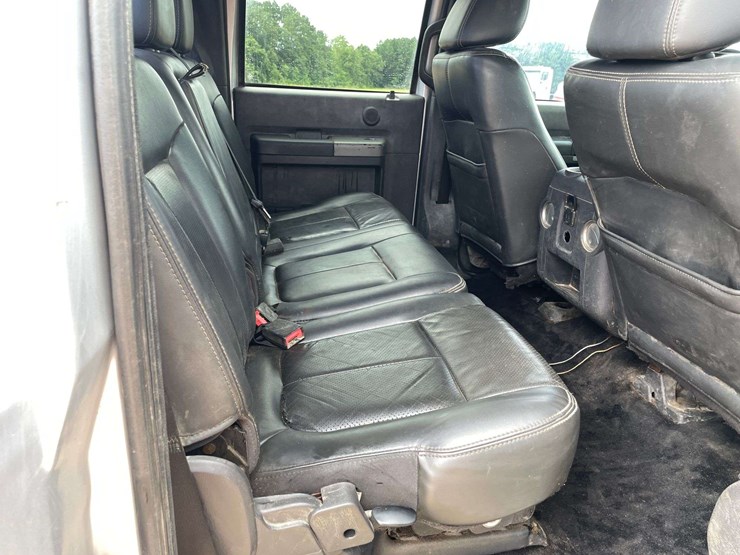 2011-ford-f250-image-16