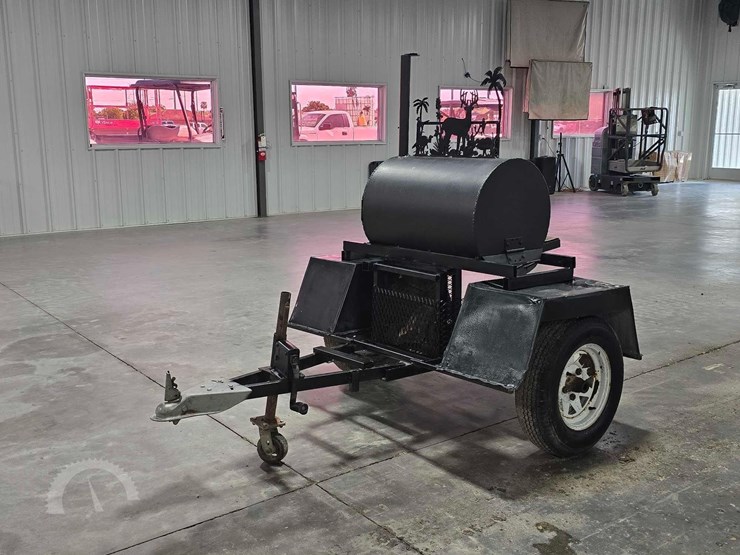 homemade-trailer-mounted-bbq-pit-image-3
