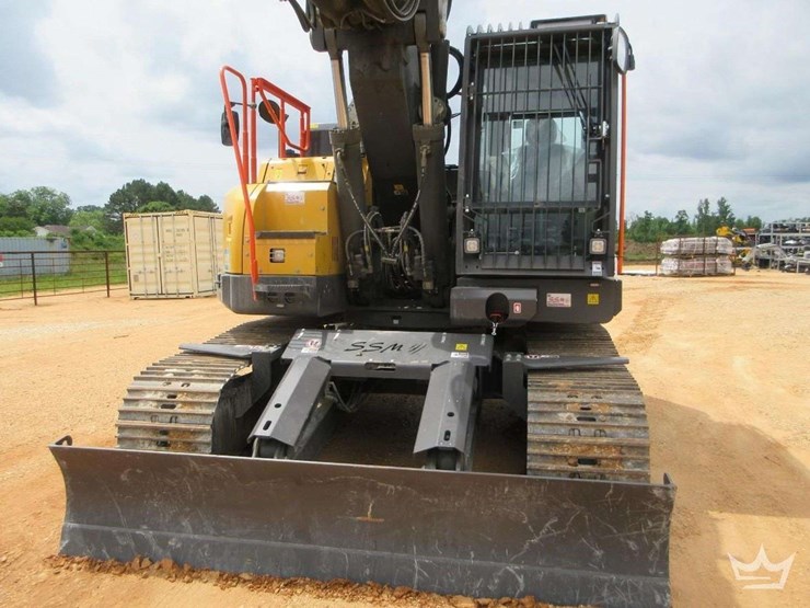 2025-volvo-ecr235e-tunnel-boom-hydraulic-excavator-image-9
