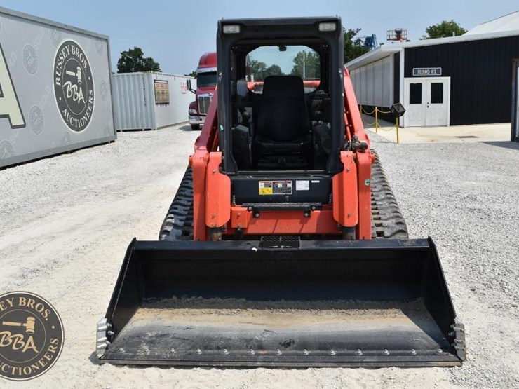 2021-kubota-svl97-2-image-8