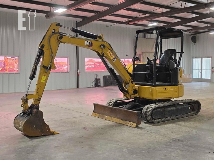 2018-caterpillar-303.5e2-cr-image-1