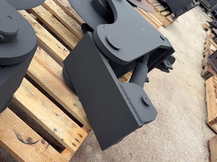 hydraulic-asphalt-cutters-image-3