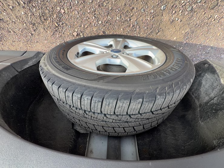 2013-ford-escape-image-12