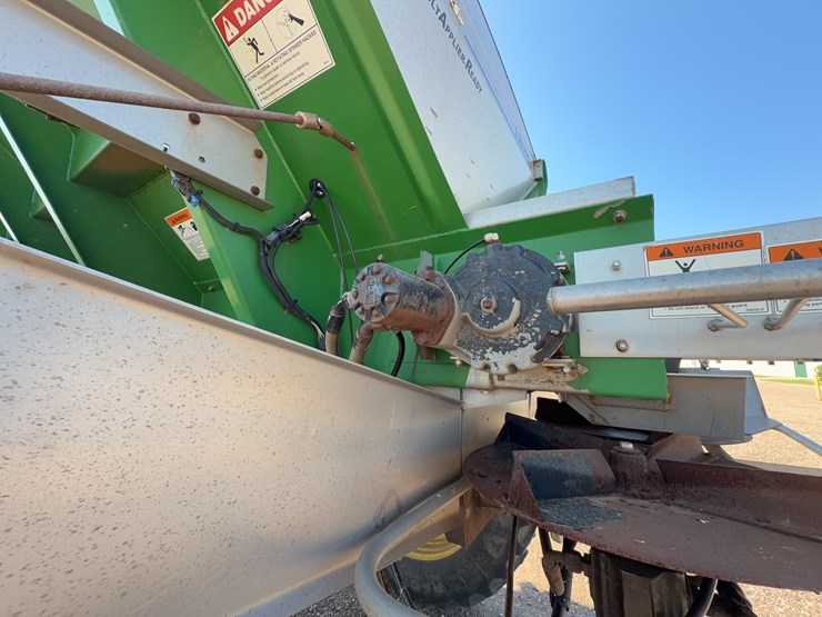 2012-john-deere-4940-image-28
