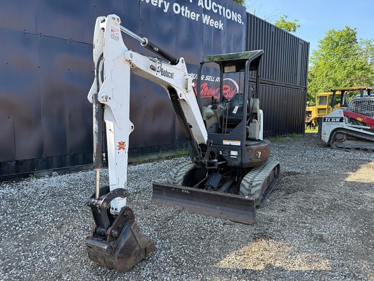 2017-bobcat-e26-image-7