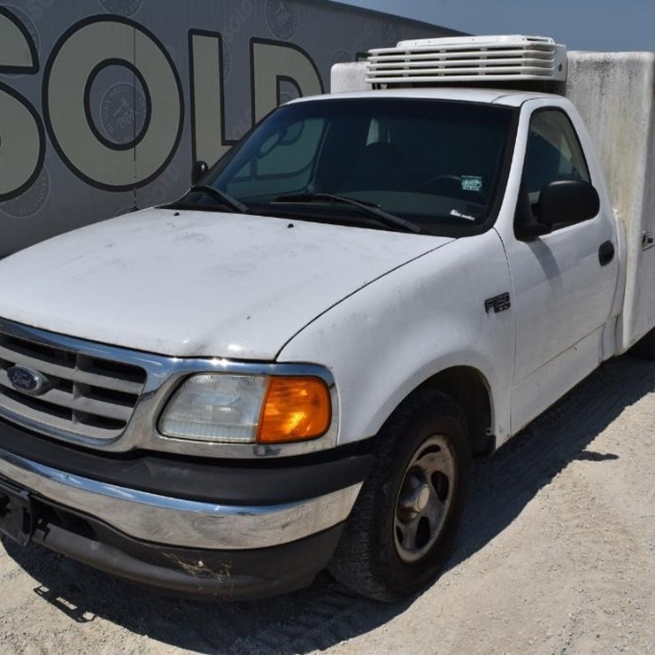2004 FORD F150