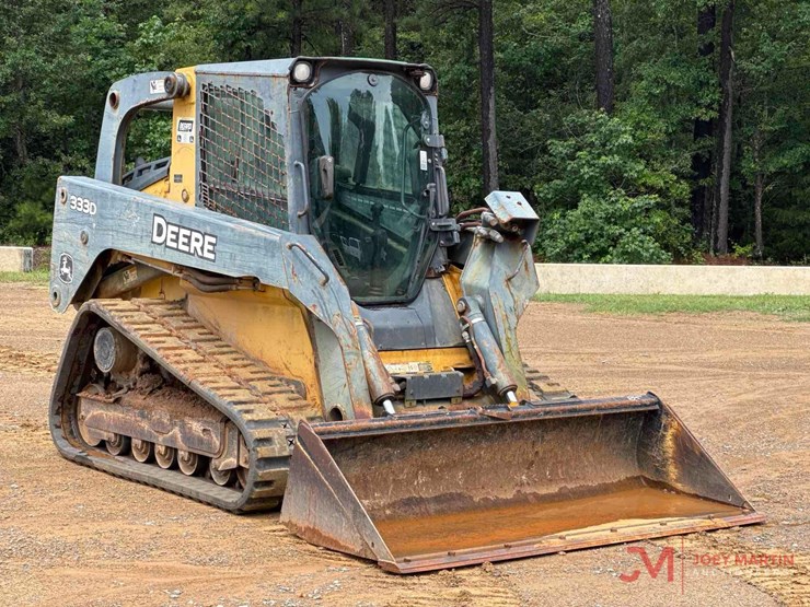 2011-deere-333d-image-1