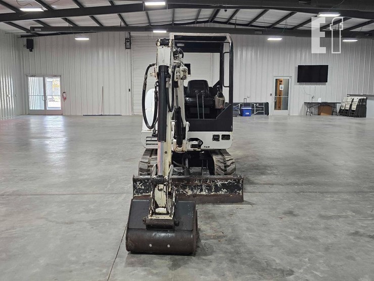 2008-bobcat-325g-image-7