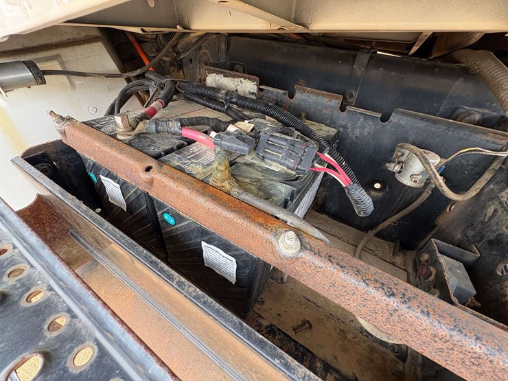 2009-international-durastar-4300-image-20