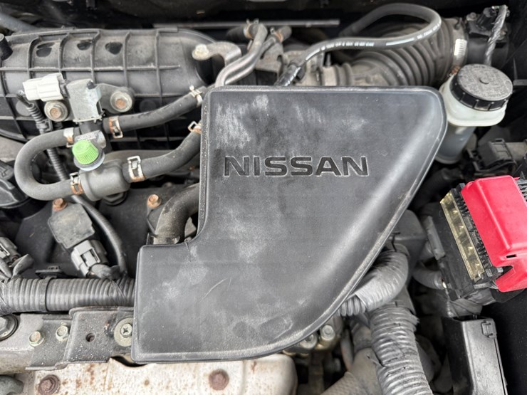 2010-nissan-rogue-image-70