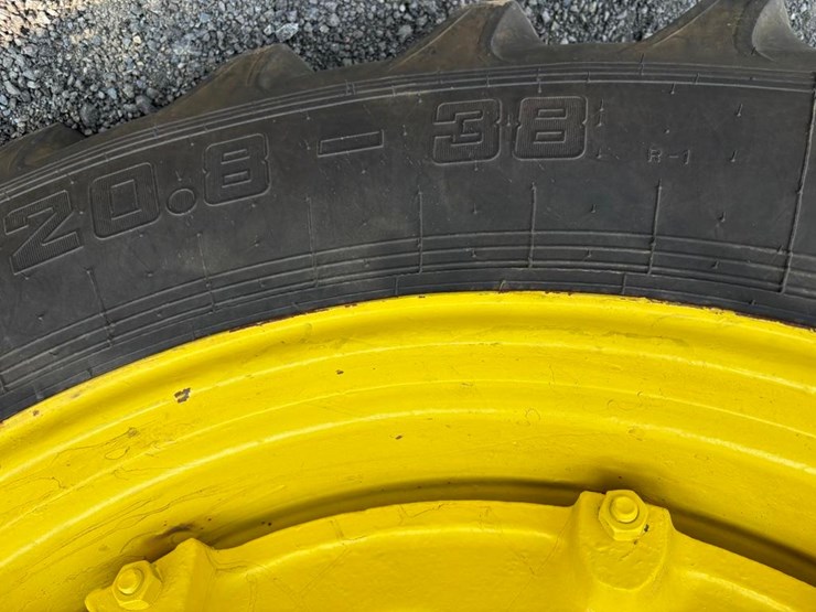john-deere-4440-image-9
