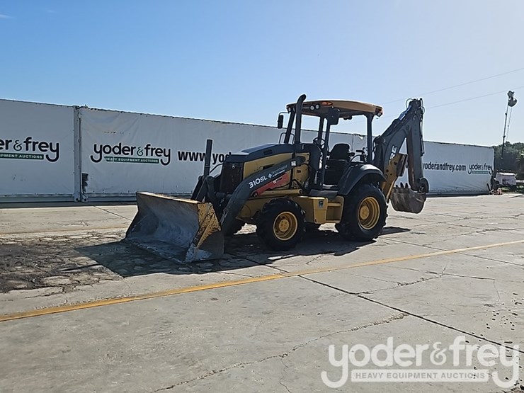 2017-deere-310sl-image-2