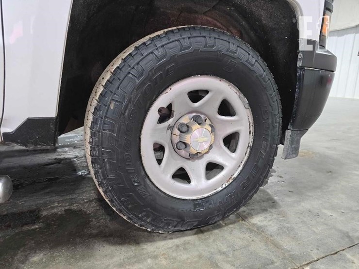 2014-chevrolet-silverado-1500-image-22