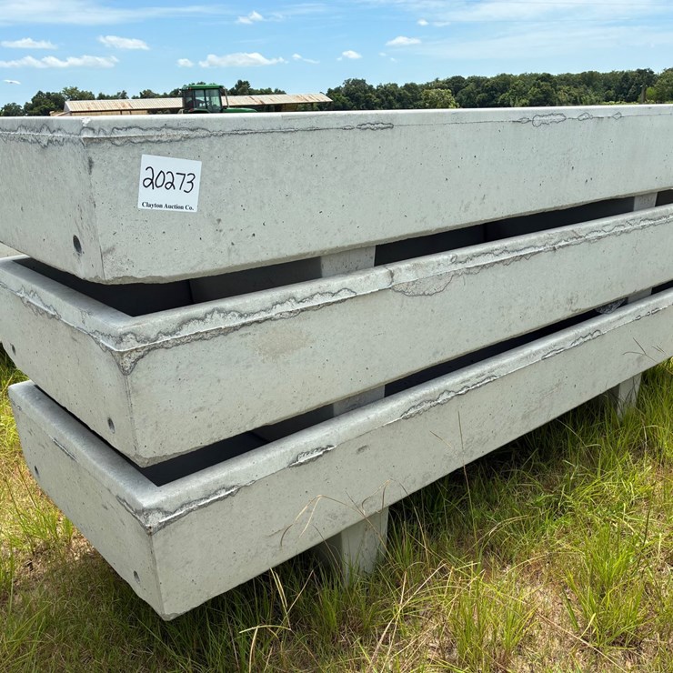 #20273 • Feed troughs