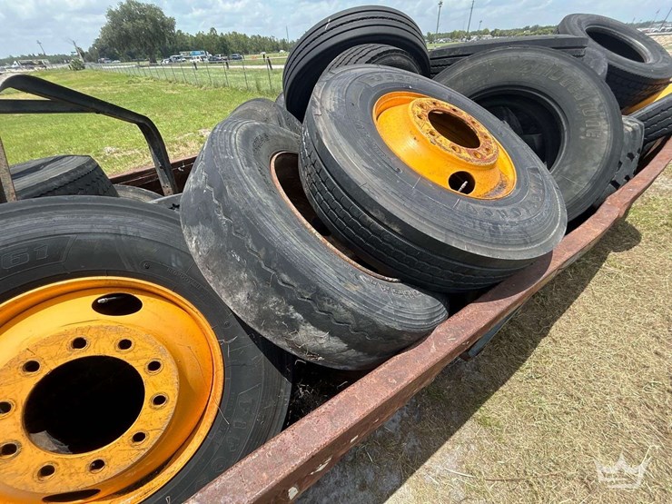 dumpster-with-tires-image-7