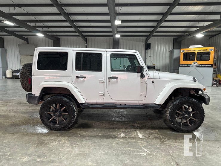 2016-jeep-wrangler-image-6