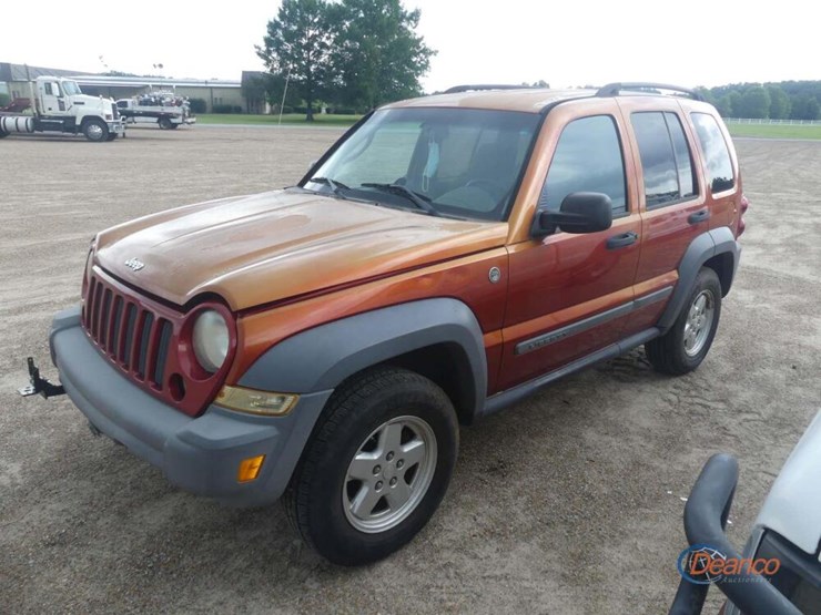 2005-jeep-liberty-image-10