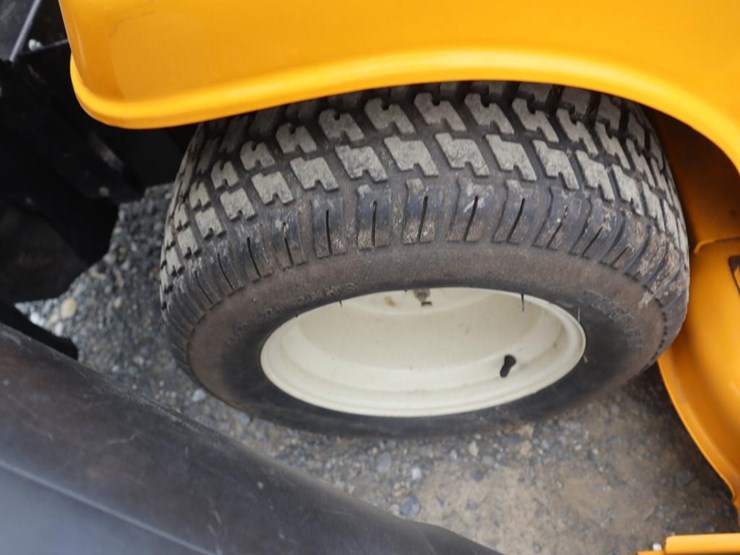 cub-cadet-gt2550-image-10