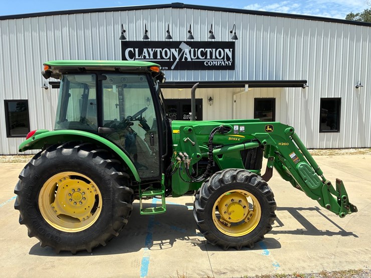 john-deere-5093e-image-1