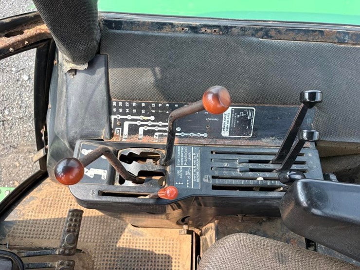 john-deere-4440-image-19