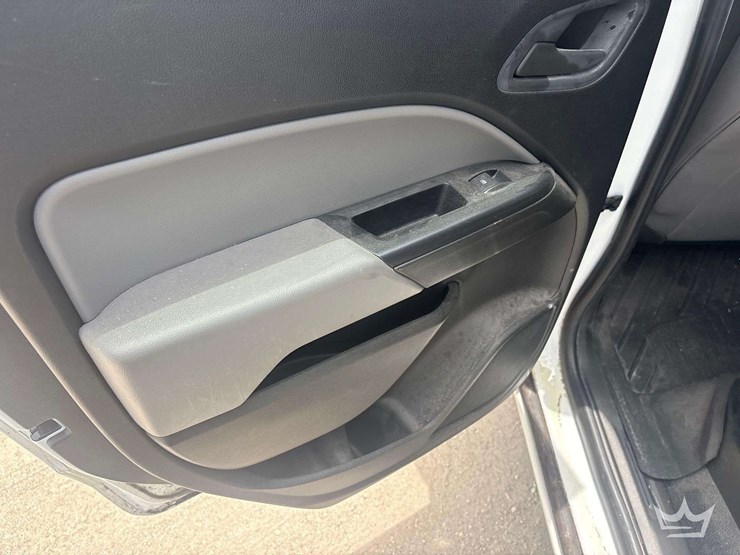 2018-chevrolet-colorado-image-14