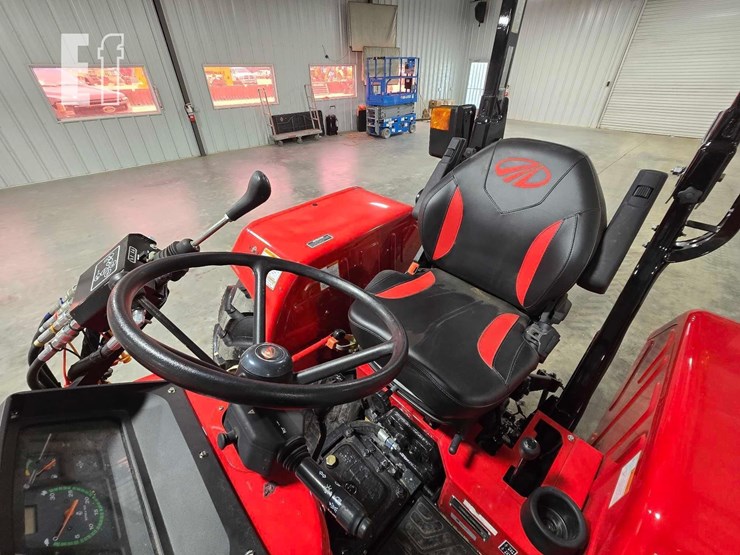 2026-mahindra-4540-image-14