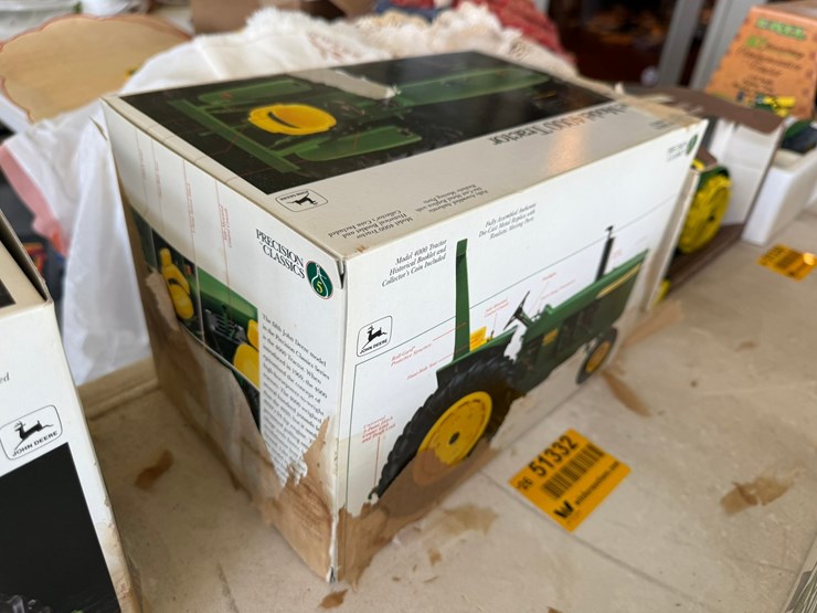 john-deere-4000-image-2
