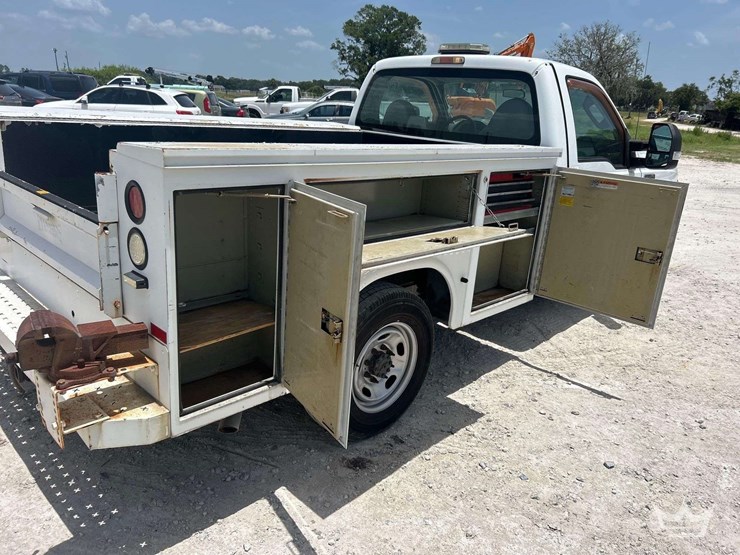 2008-ford-f250-image-24