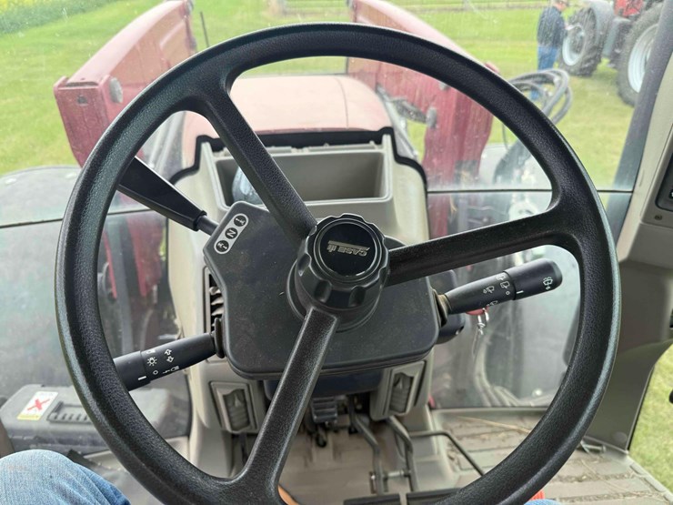 2009-case-ih-l770-image-20