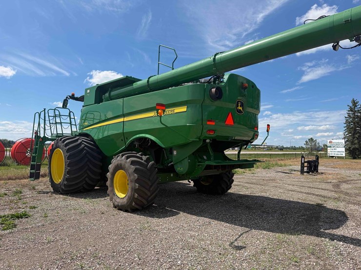 2019-john-deere-s780-image-27